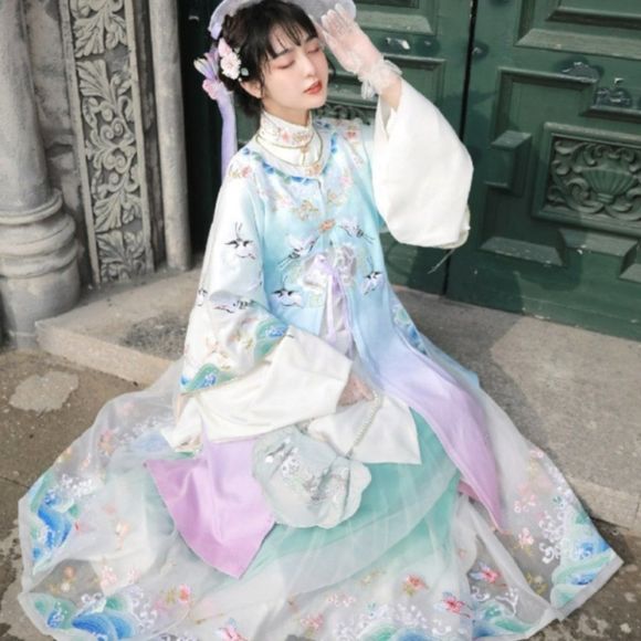 MARCHESA RENAISSANCE Embroidered Gown Set | Victoria Top Cardigan Maxi S… - Picture 9 of 10